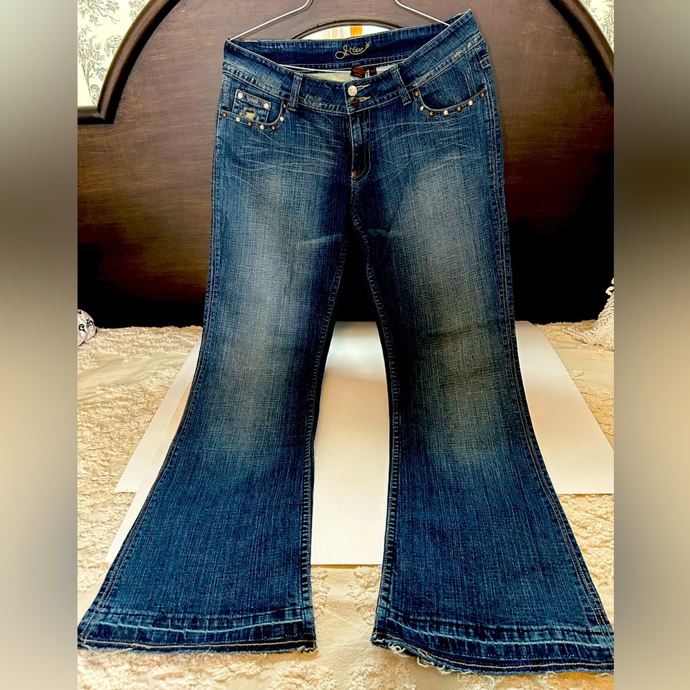 J Star Women's Camo Patched Studded Flare Leg Raw Hem Jeans Size 11/12
